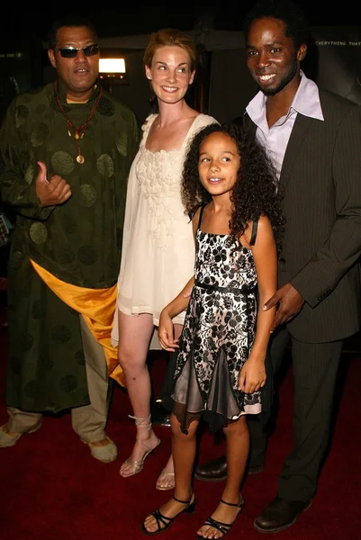 Lawrence Fishburne con Harold Perrineau Jr. e la famiglia — Foto Stock