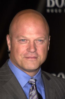 Michael Chiklis