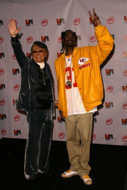 Robert evans ve snoop dogg