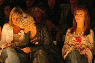 Kelly taş, sharon stone ve kathy griffin