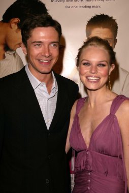 Topher grace ve kate bosworth