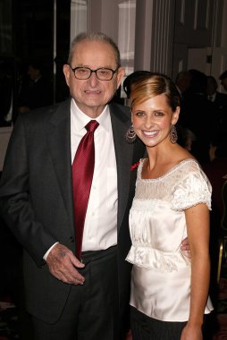 onur alex spanos ve sarah michelle gellar