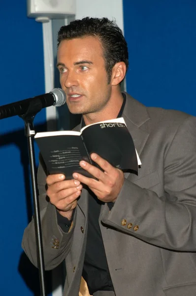 Julian Mcmahon — Stockfoto