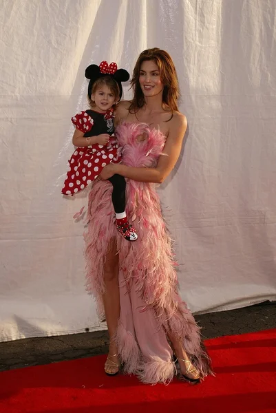 Cindy Crawford with daughter Kaia Jordan — Stock Photo, Image