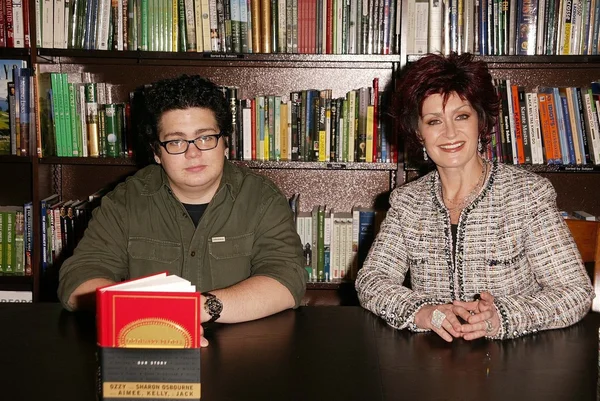 Jack osbourne och sharon osbourne — Stockfoto