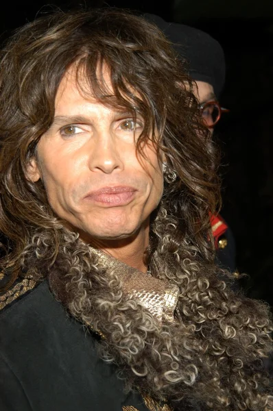 Steven tyler op de kaart awards - muzikanten hulp programma vierde jaarlijkse fundraiser, beverly hills hotel, beverly hills calif., 11-05-03 — Stockfoto