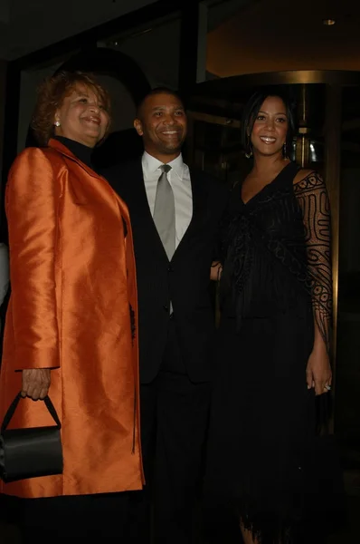 Reginald Stanley with wife and mother — Stock Photo, Image