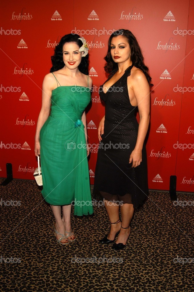 Dita Von Teese And Aria Giovanni Stock Editorial Photo