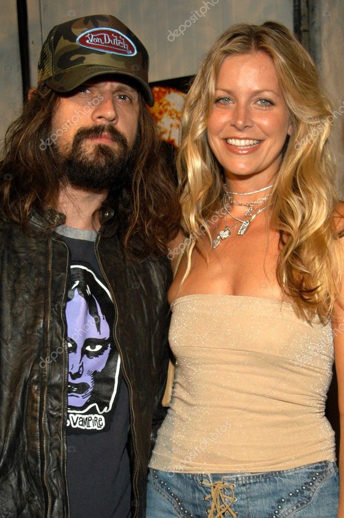 Sheri Moon Zombie House Of 1000 Corpses