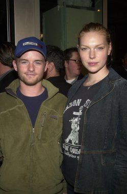 Chris masterson ve laura prepon