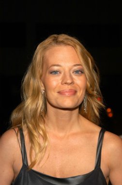Jeri Ryan
