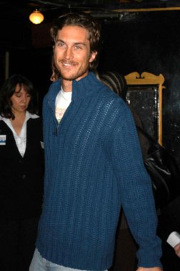 Oliver Hudson