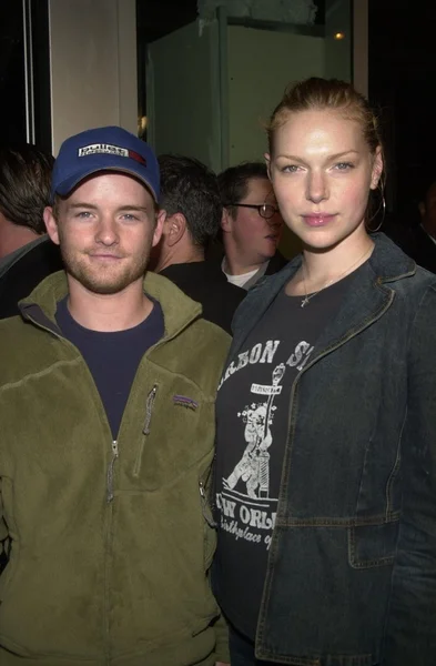 Chris Masterson y Laura Prepon — Foto de Stock