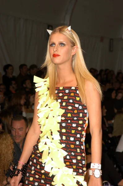 Nicky Hilton. —  Fotos de Stock