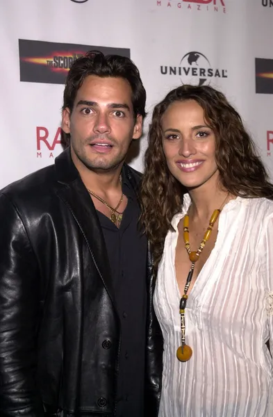 Cristian De La Fuente e esposa Angelica Castro — Fotografia de Stock