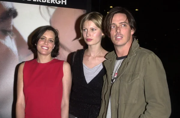 Ione Skye, Kirsty Hume and Donovan Leitch — Stock Photo, Image