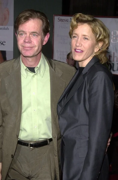 William h. macy och fru felicity huffman — Stockfoto