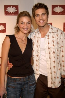Eric winter ve karın allison