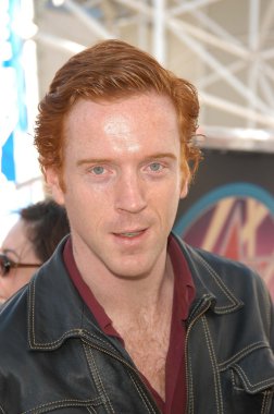 Damian Lewis