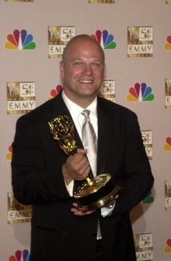 Michael Chiklis