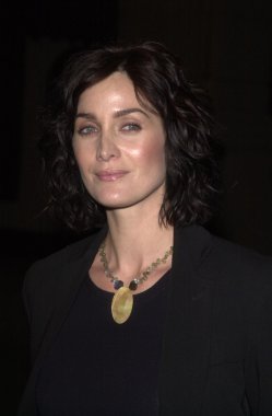 Carrie-anne moss