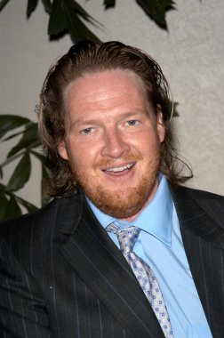 Donal Logue