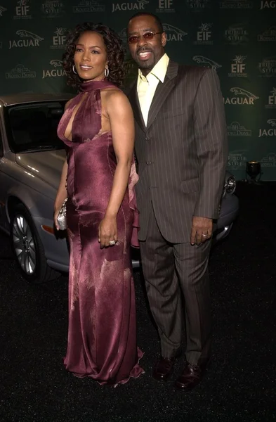 Angela Bassett and husband Courtney B. Vance — Stock Photo, Image