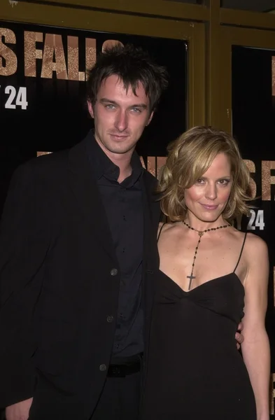 Emma Caulfield y fecha — Foto de Stock