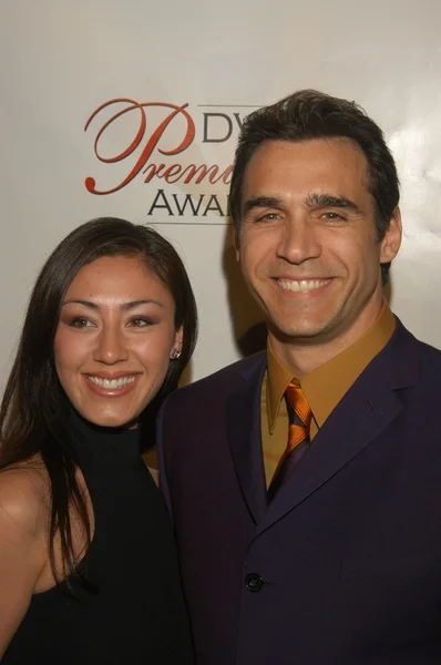 Adrian Paul and date — Stock Photo, Image