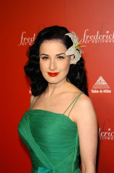 Dita Von Teese — Photo