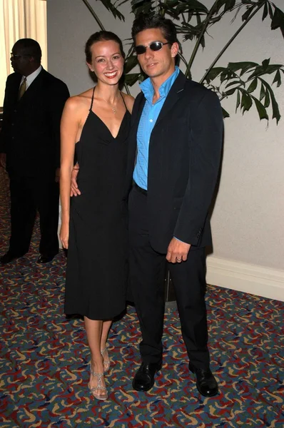 Amy acker und james carpinello — Stockfoto