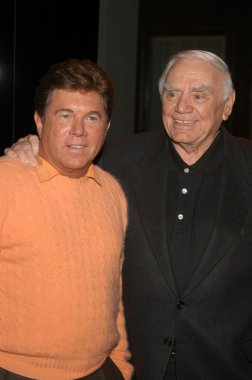Larry manetti ve ernest borgnine