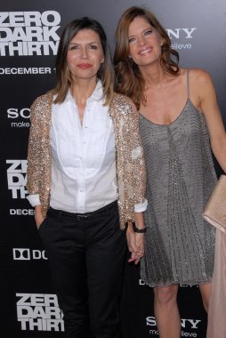 Finola Hughes, Michelle Stafford