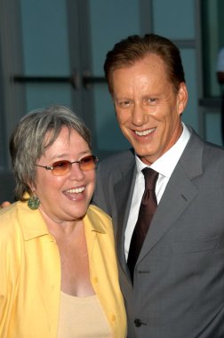 Kathy bates ve james woods