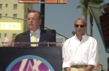 Robert wagner ve kevin costner