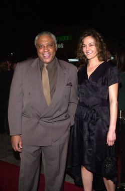 Ron Kanada ve kim