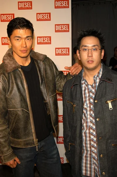 Rick Yune and Joe Hahn — Stock Photo, Image