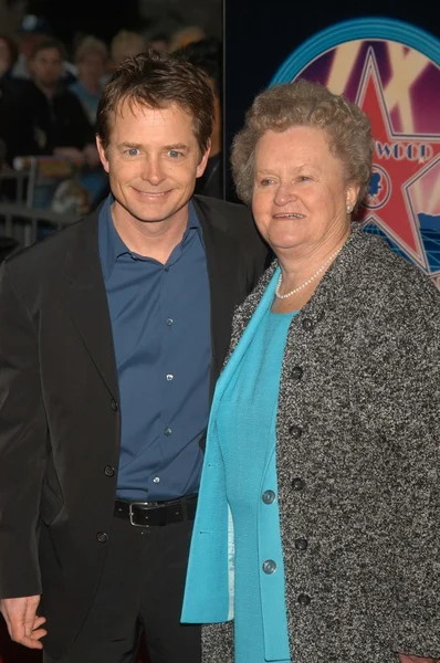 Michael j. fox ve annesi phyllis — Stok fotoğraf