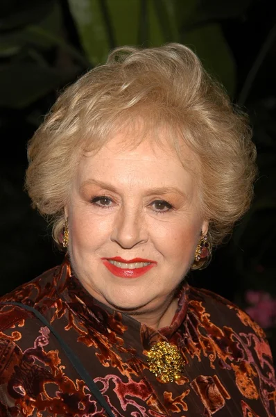 Doris Roberts — Stockfoto