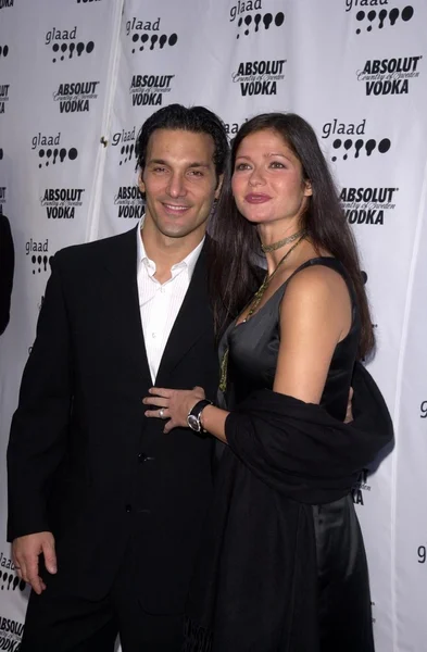Jill Hennessy e o marido Paolo — Fotografia de Stock