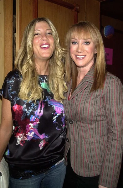 Tori spelling en kathy griffin — Stockfoto