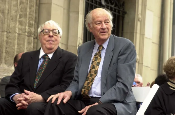 Ray Bradbury e Ray Harryhausen — Foto Stock