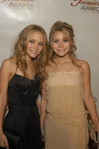 Mary-Kate y Ashley Olsen —  Fotos de Stock