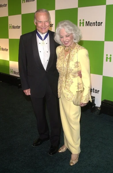 Buzz Aldrin e sua esposa Lois — Fotografia de Stock