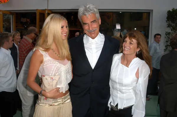 Katharine Ross, Sam Elliott and daughter Cleo — Stock Photo, Image