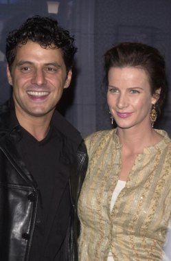 Vince colosimo ve en iyi arkadaşı rachel griffiths