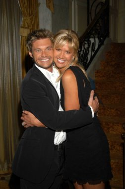 Nancy O'Dell ve Ryan Seacrest