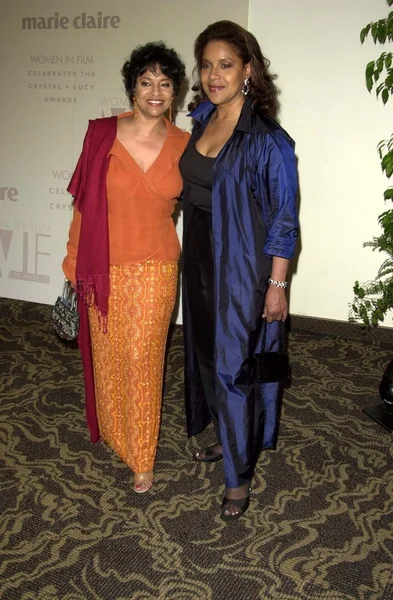 Phylicia Rashad y Debbie Allen — Foto de Stock
