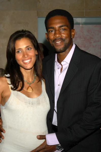 Bill bellamy och hustru kristen — Stockfoto