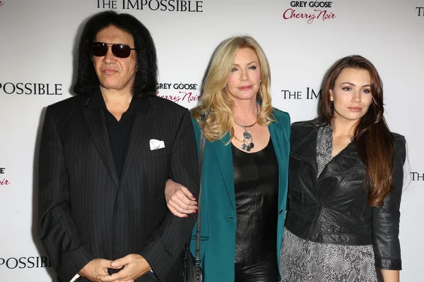 Gene simmons, shannon tweed i sophie simmons — Zdjęcie stockowe